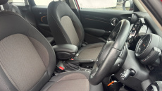 MINI Hatchback 1.5 Cooper Classic 5dr Auto Petrol Hatchback